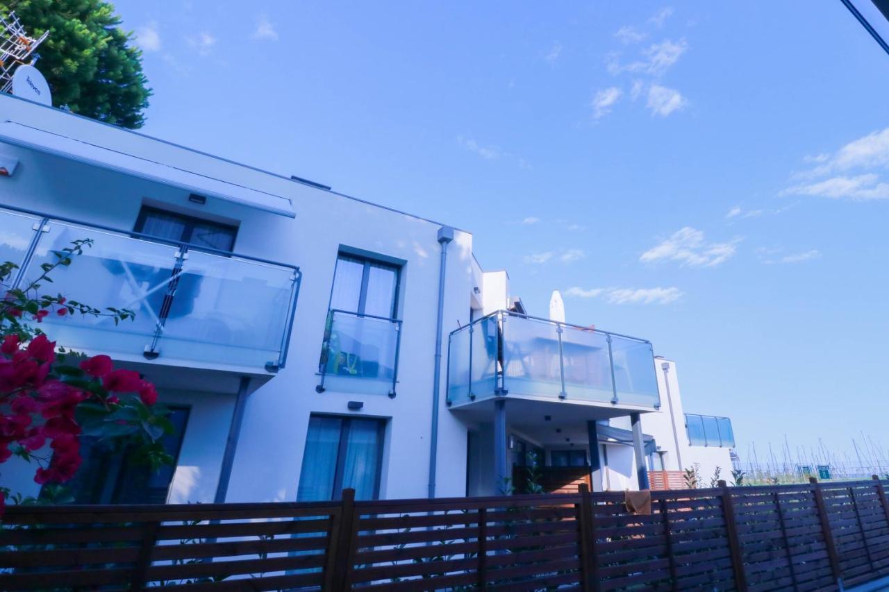 Апартаменты H11 Luxury 9A - Porto - Piscina - Jacuzzi Санто-Стефано-аль-Мар Экстерьер фото
